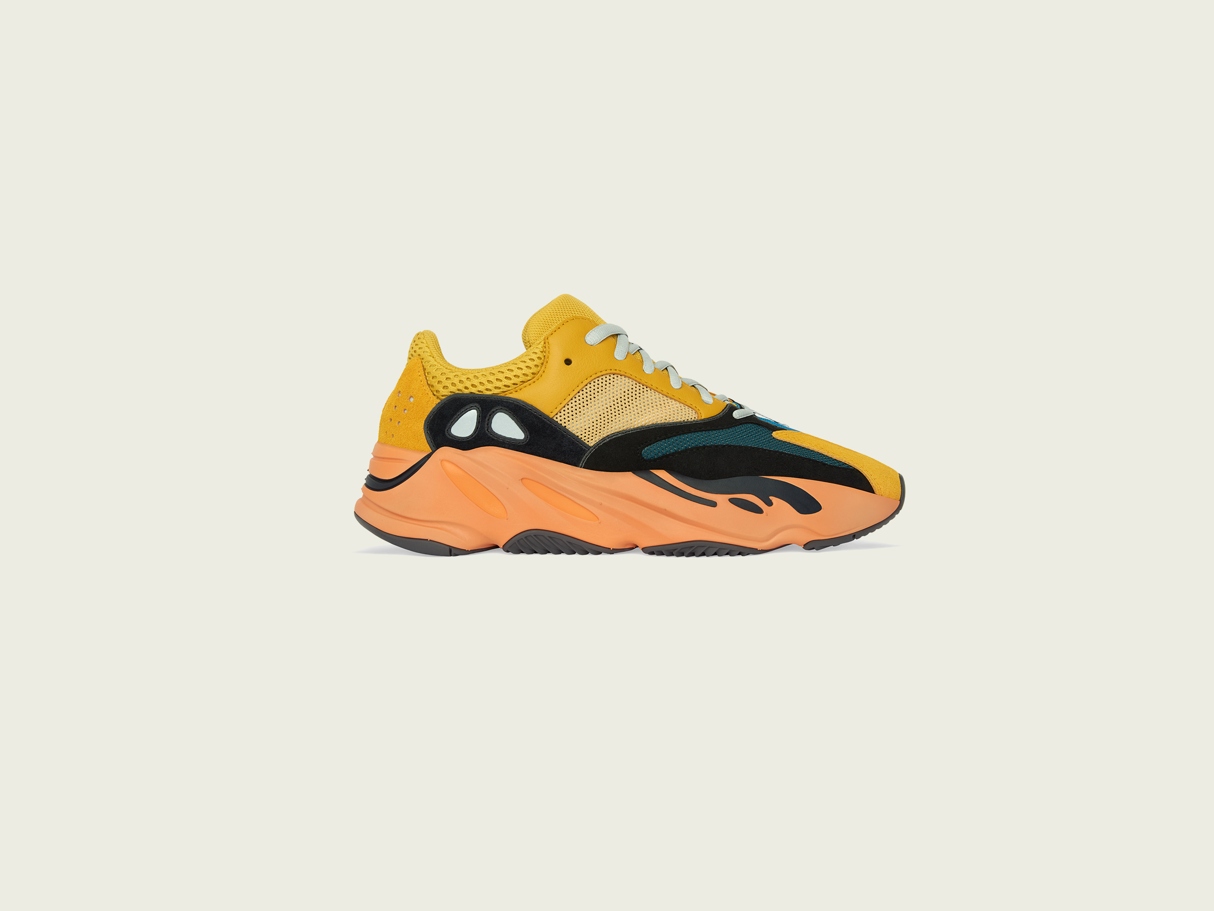 YEEZY BOOST 700 SUN