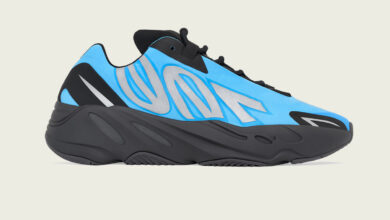 YEEZY BOOST 700 MNVN Bright Cyan