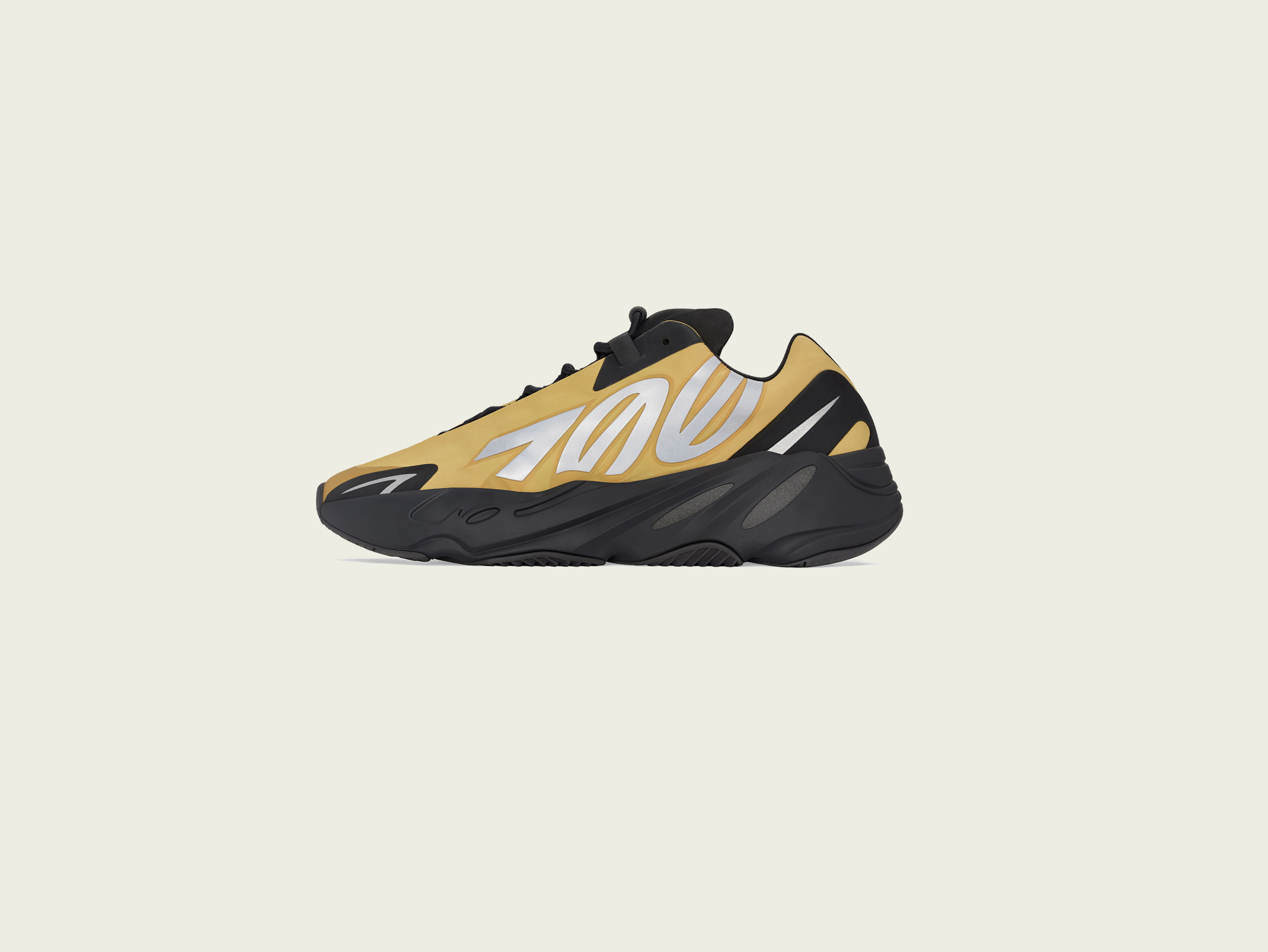 YEEZY BOOST 700 MNVN HONEYFLUX