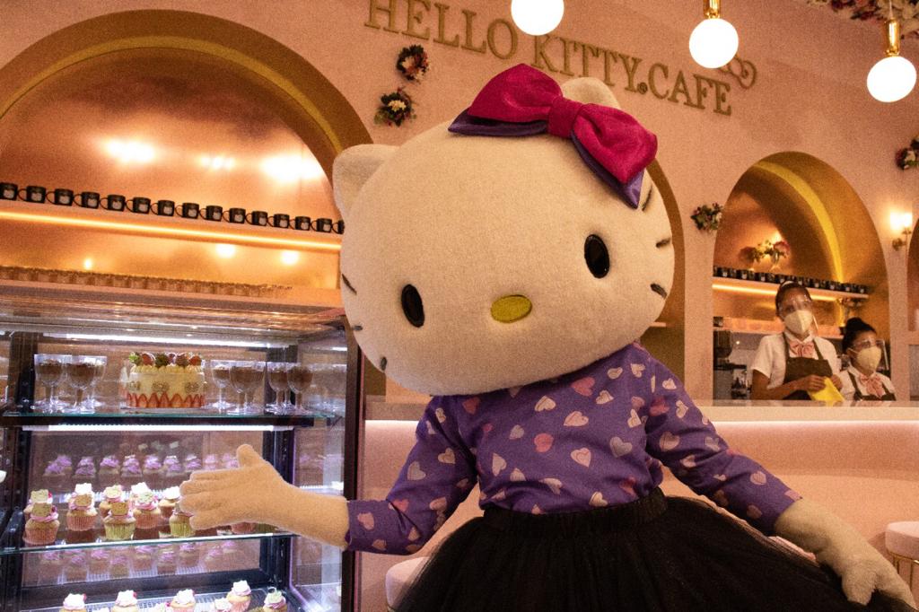 Hello Kitty Café