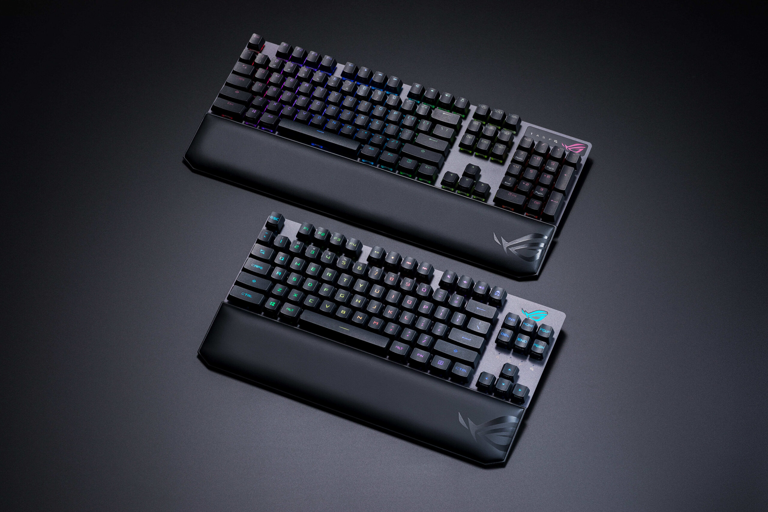 teclados inalámbricos Strix Scope