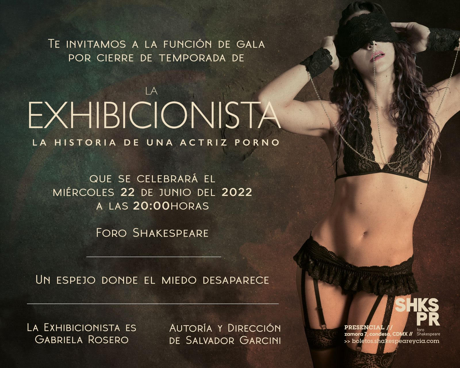 La exhibicionista