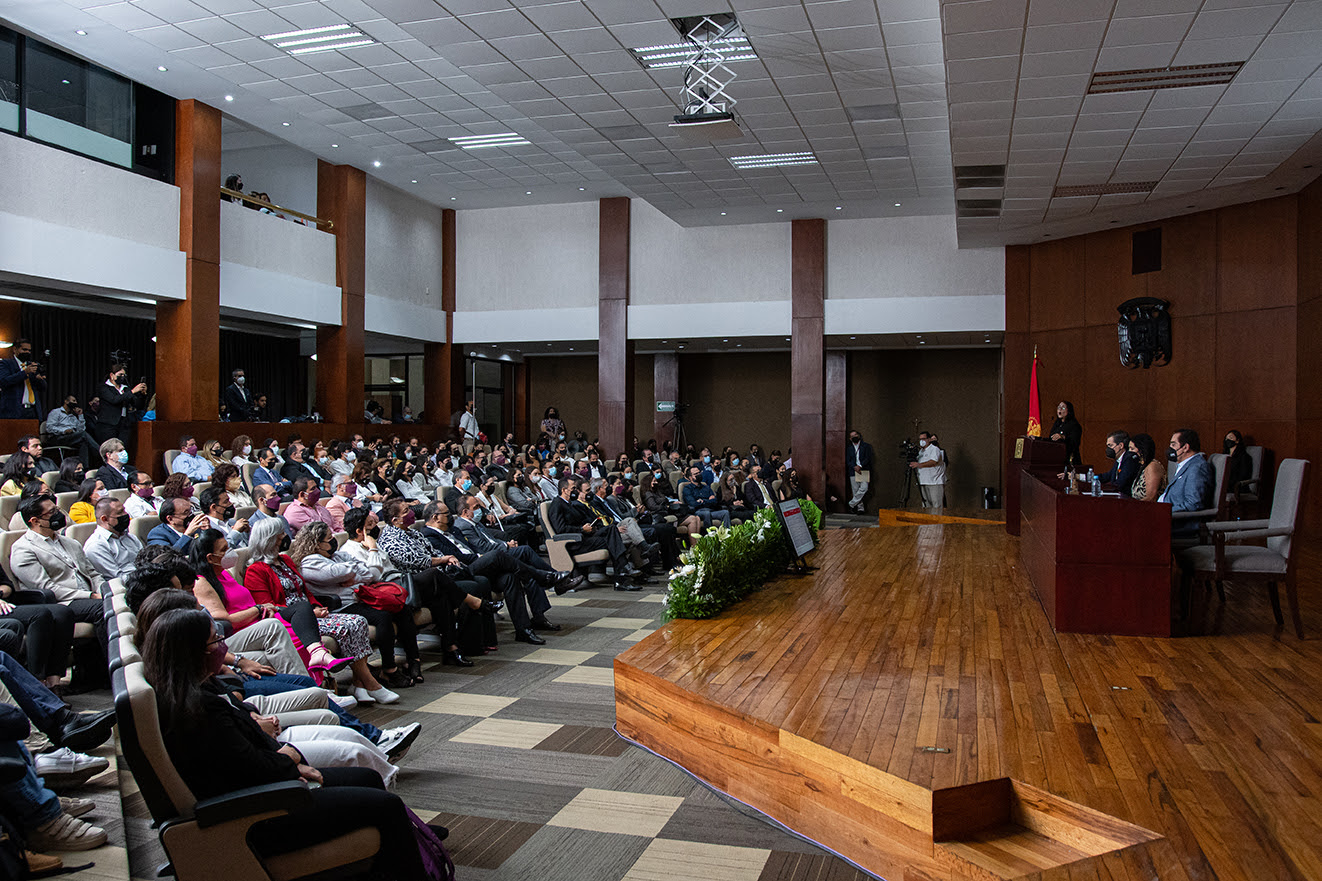 La UAG recibe distintivo de Empresa Socialmente Responsable